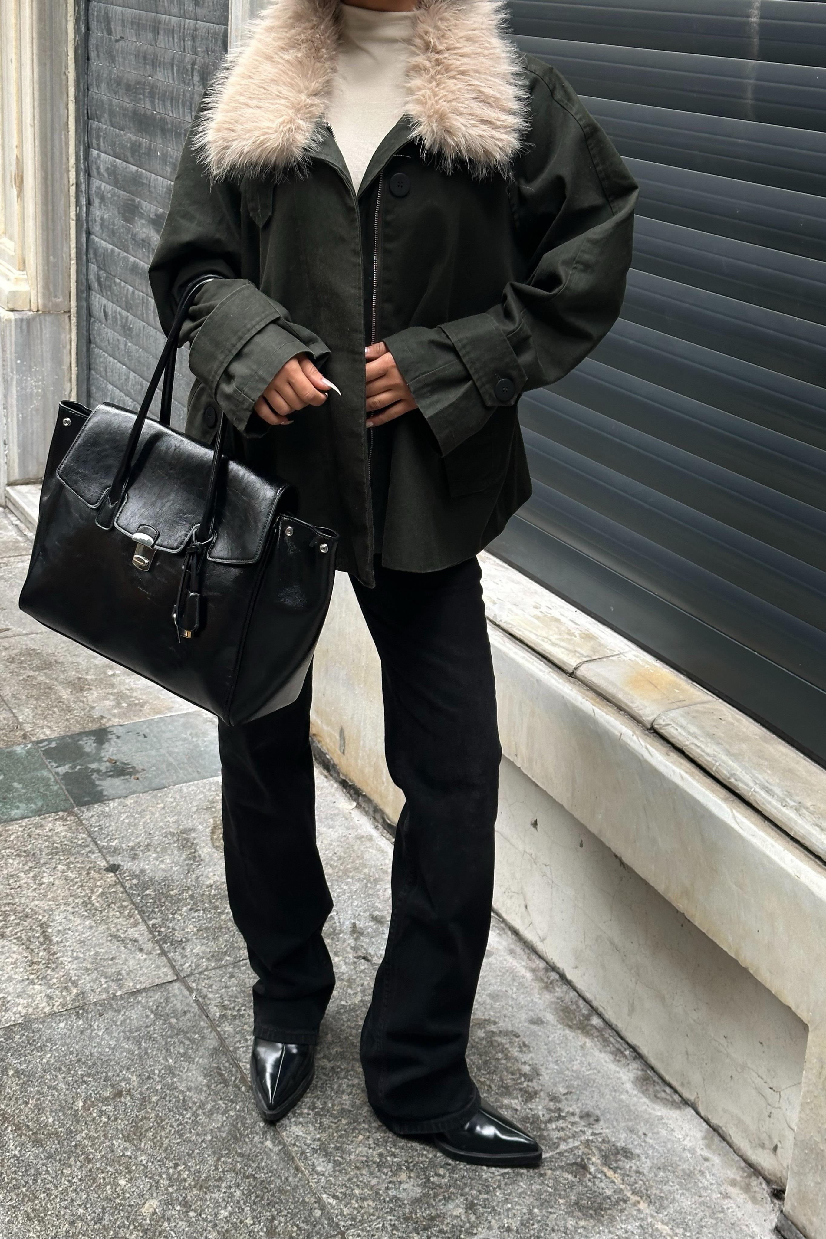 Kürk Yakalı Oversize Ceket – Premium Günlük Şıklık – Kahverengi