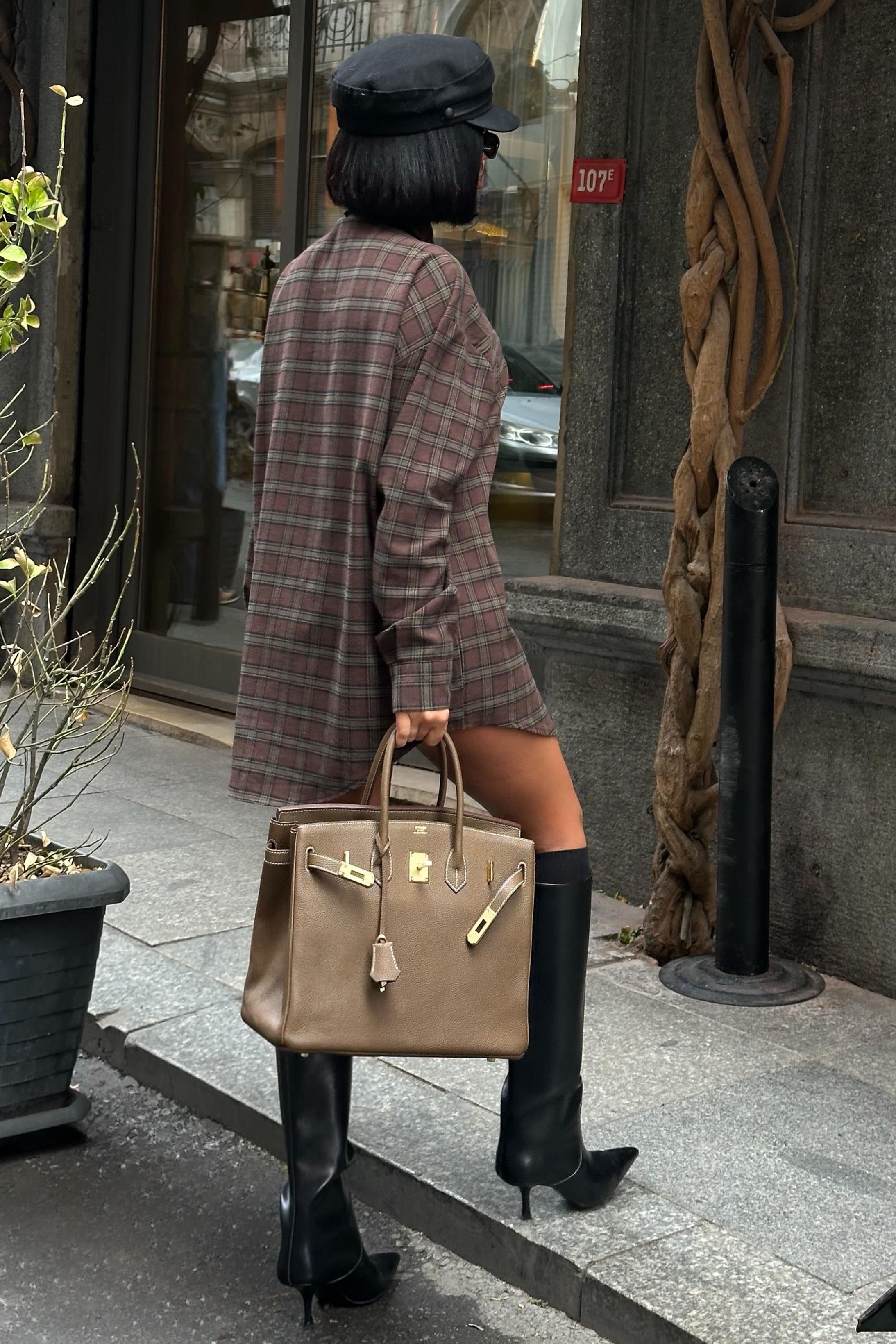 Oduncu Tarzı Ekose Gömlek – Oversize Pamuklu Gündelik Stil – Kahverengi
