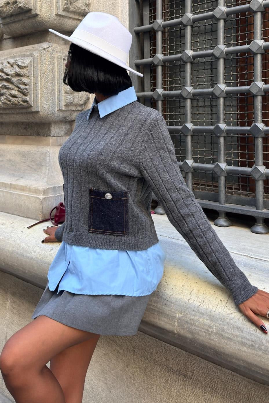 ✨ Poplin ve Denim Garnili Triko Kazak – Katmanlı Görünümlü Şık Günlük Kazak – Gri