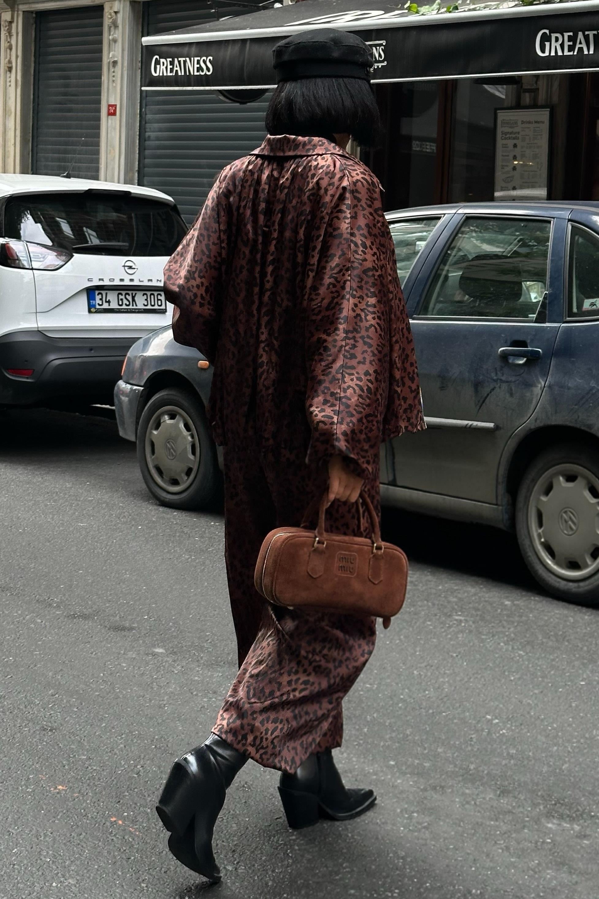 Leopar Desen Saten Bomber Ceket ve Şalvar Pantolon Premium Takım