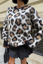✨ Leopar Desenli Triko Kazak – Oversize Günlük Şık Triko